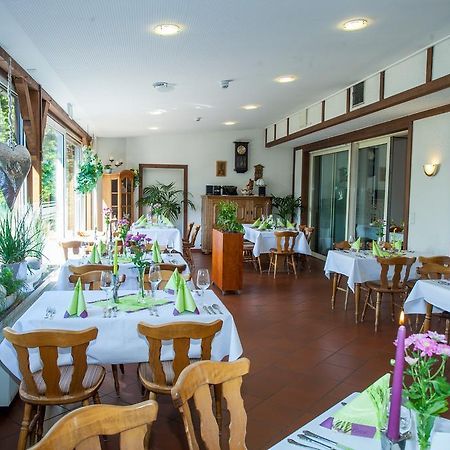 Hotel Buegener غروناو المظهر الخارجي الصورة